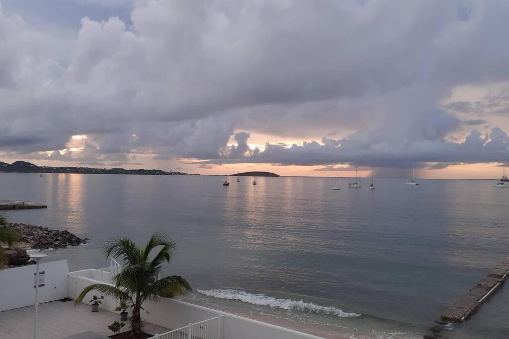 Superbe Studio Dolce Vita Vue Mer Plage Piscine มาริโก ภายนอก รูปภาพ